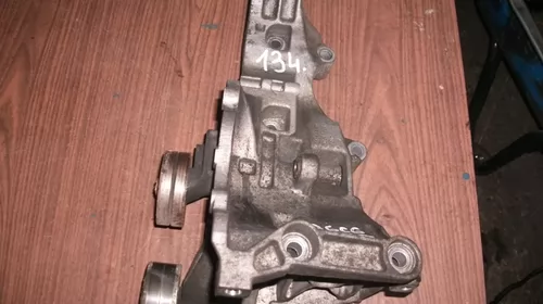 Suport pentru Audi A6C6 , motorizare 2.0 diesel, cod 03G903143D [1]