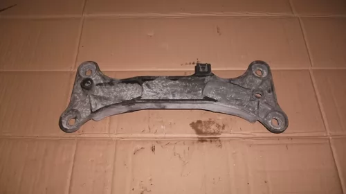 Suport pentru BMW Seria 1 E87, cod 6778058 [2]