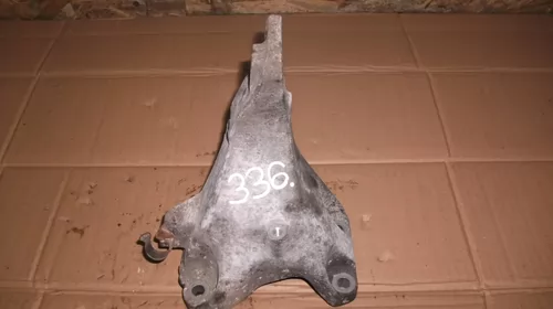 Suport pentru BMW Seria 1 E87, cod 6781916 [1]