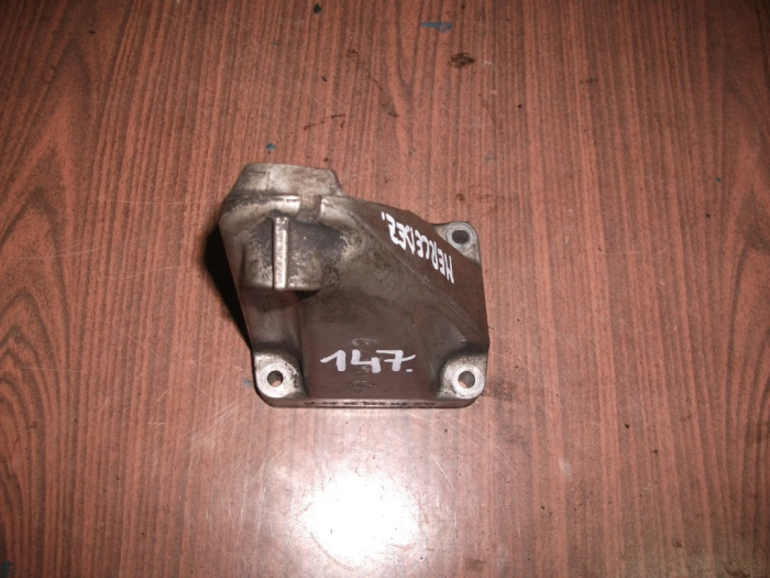 Suport motor dreapta Mercedes E-Class W211, 2.2cdi, 2.7cdi, A6112230804, an 2002-2009 [2]