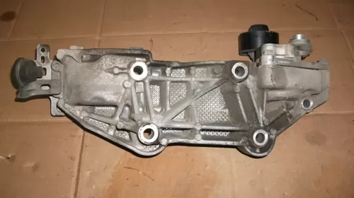 Suport pentru Nissan Qashqai J10, motorizare 2.0 diesel, cod 8200527320 [2]
