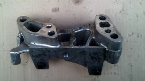 Suport pentru Peugeot 307 , motorizare 1.6 diesel, cod 9681861680 [2]