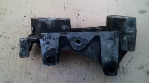 Suport pentru Peugeot 308 I, motorizare 1.6 diesel, cod 9645382880 [2]