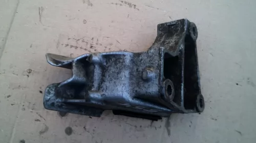 Suport pentru Suzuki Grand Vitara 1, motorizare 2.0 diesel, cod 9632011910 [2]