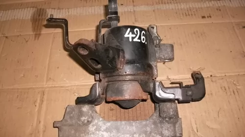 Suport pentru Toyota Avensis T250, motorizare 2.2 diesel [1]