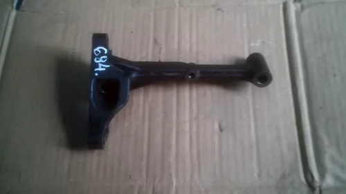 Suport pentru Toyota Rav-4 XA30, motorizare 2.2 Diesel, cod 33118-42010 [2]