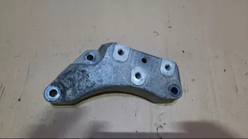 Suport pentru Volkswagen Passat B6, motorizare 2.0 diesel, cod 1K0199117 [1]