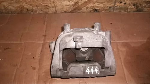 Suport pentru Volkswagen Passat B6, motorizare 2.0 diesel, cod 1K0199262CE [1]