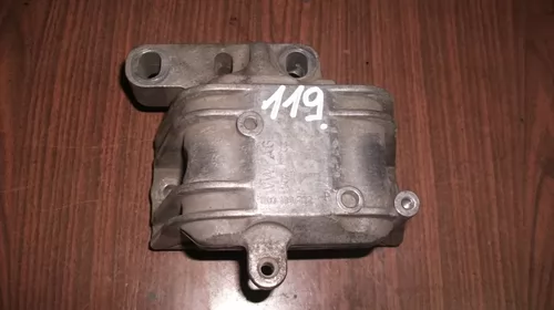 Suport pentru Volkswagen Passat B6, motorizare 2.0 diesel, cod 1K0199262P [1]