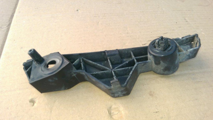 Suport dreapta bara fata pentru Mazda CX7 ER, cod EG21500T1 [2]