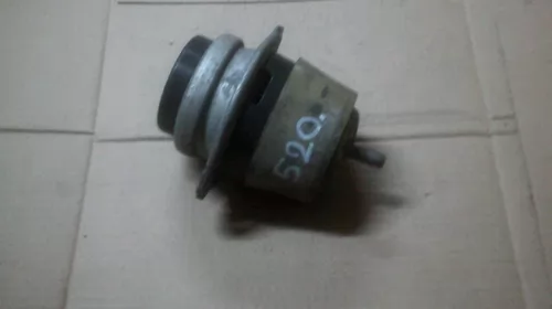 Suport stanga-dreapta pentru Audi Q7 4L, motorizare 3.0 diesel, cod 7L8199131A [2]