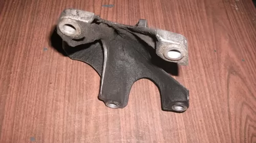 Suport stanga pentru Audi A4B7 , motorizare 2.5 diesel, cod 8E0199307F [2]