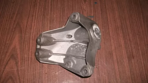 Suport stanga pentru Audi A4B7 , motorizare 3.0 diesel, cod 8E0399113L [2]