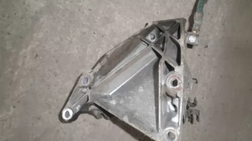 Suport stanga pentru BMW Seria 3 E90, motorizare 2.0 diesel, cod 2211-6760309-06 [2]