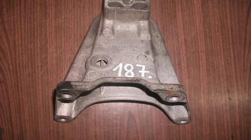 Suport stanga pentru BMW Seria 5 E60, motorizare 2.0 diesel, cod 6761108 [1]