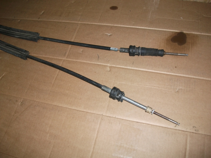 Timonerie pentru Volkswagen Golf 5, motorizare 2.0 diesel, cod 1K0711049BH [1]