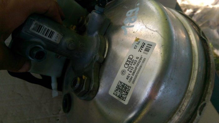 Tulumba pentru Audi A6 C7, cod 4G1612103G [4]