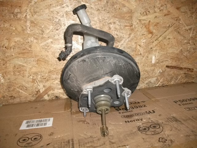 Tulumba pentru Nissan note E11, cod 46007AX702 [2]