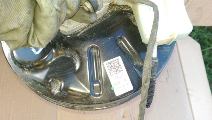 Tulumba pentru Volkswagen Passat B7, cod 3C1614105AP   ,   3C1611301 [3]