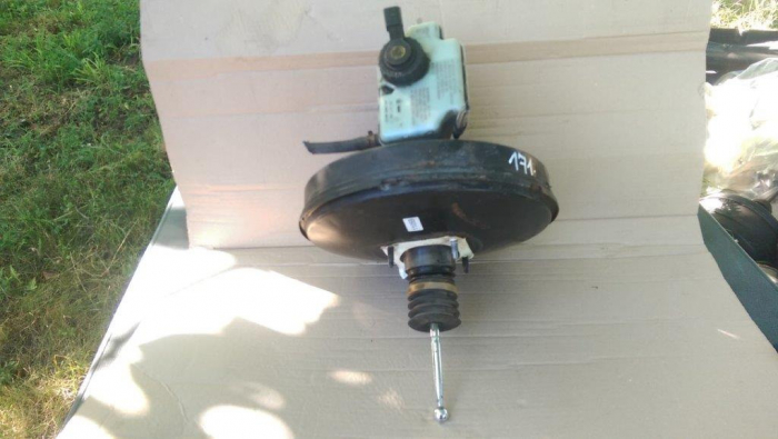 Tulumba pentru Volkswagen Touran 1T, cod 1T1614105G   ,   1K1611301C [1]