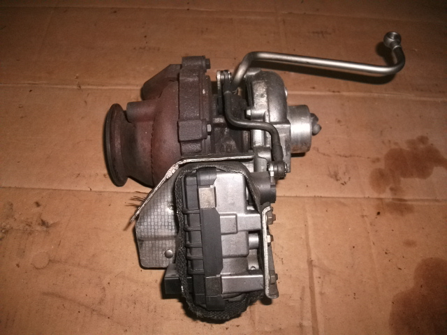 Turbo , Turbosuflanta , turbina stanga BMW Seria 7 E65 an 2003-2008 , 4.4 diesel, Garrett, 7794252F , GT1752V [2]