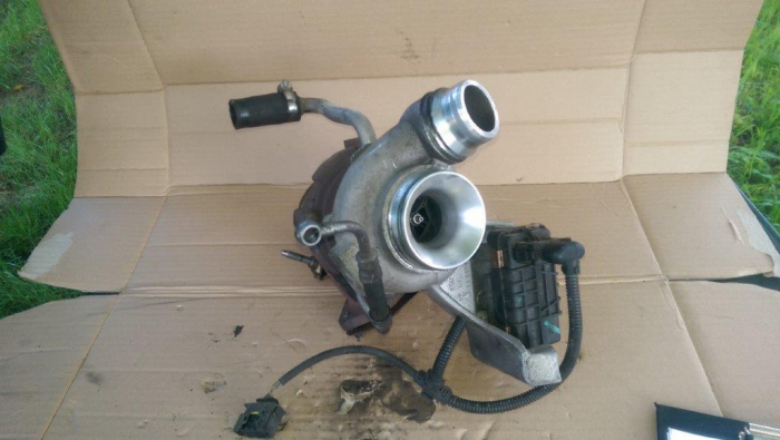 Turbosuflanta pentru BMW Seria 1 E87, motorizare 2.0 diesel, cod 781018902   ,   767378-0009   ,   6NW009660 [2]