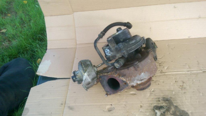 Turbosuflanta pentru Citroen C5 III, motorizare 2.0 diesel, cod 9682778680   ,   GT1749V   ,   KD203159F [4]