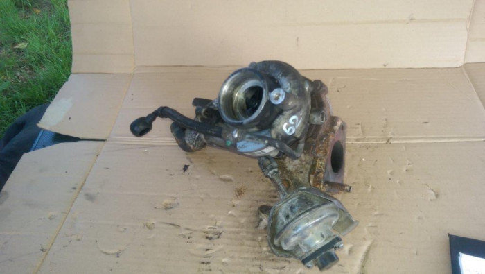 Turbosuflanta pentru Citroen C5 III, motorizare 2.0 diesel, cod 9682778680   ,   GT1749V   ,   KD203159F [2]