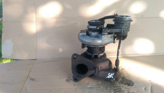 Turbosuflanta pentru Peugeot Boxer , motorizare 2.2 diesel, cod 6U3Q-6K682-AE   ,   49131-05210 [4]