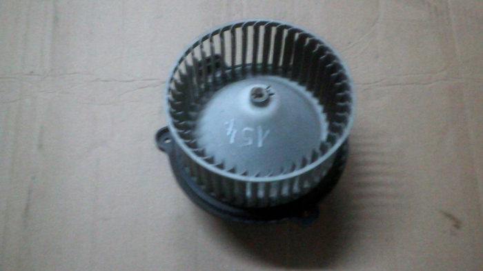 Ventilator aeroterma bord pentru KIA Sorento BL, an de fabricatie 2002 - 2009 [3]
