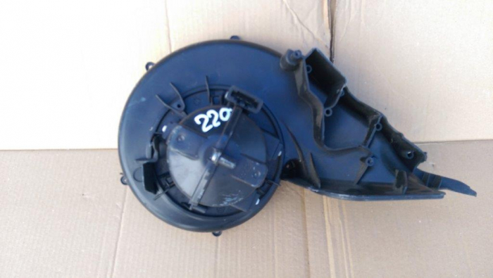 Ventilator aeroterma bord Land Rover Freelander 2, motorizare 2.2 diesel, cod 6G9N-18D413-BA [3]