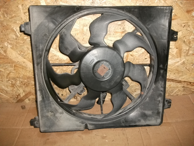 Ventilator racire pentru Hyundai SANTA FE 2, motorizare 2.2 DIESEL, cod 7 ELICE [2]