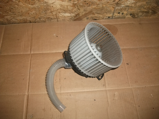 Ventilator racire pentru MAZDA 3 BL, motorizare 2.2 DIESEL, cod 872700-0860 [2]