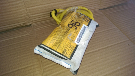 Airbag scaun fata dreapta pentru Toyota Avensis T270 [2]