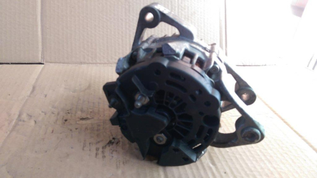 Alternator Opel Astra G, Zafira A, motor 2.0 DTI, 70 A, 0124225004, 90561167, an 2000-2009 [2]