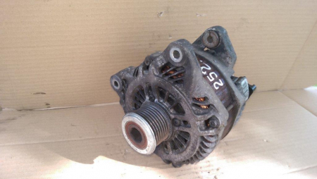 Alternator Renault Trafic, 2.0dci, 8200404464, A004TJ0381, an 2001-2013 [1]