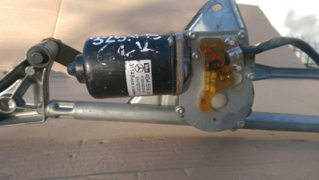 Ansamblu stergator fata cu motoras pentru Mercedes C-class W203, cod A2038240105   ,   A2038200342 [1]