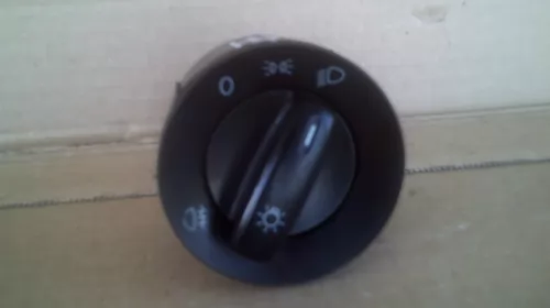 Butoane - Bloc lumini pentru Volkswagen Passat B6, cod 1K0941431BB