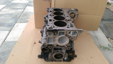 Piese motor - Bloc motor pentru BMW Seria 5 E60, motorizare 2.0 diesel, cod 781113801