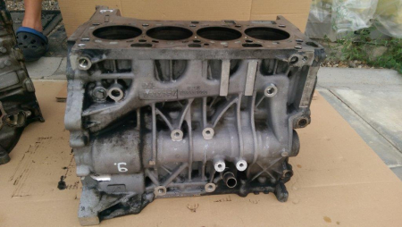 Bloc motor pentru BMW Seria 5 E60, motorizare 2.0 diesel, cod 781113801 [1]