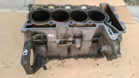 Piese motor - Bloc motor pentru Citroen C4 , motorizare 1.6 benzina, cod V758456680