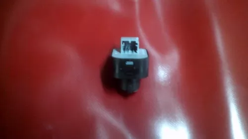 Butoane pentru Audi A6C6 , cod 8E0959563 [1]