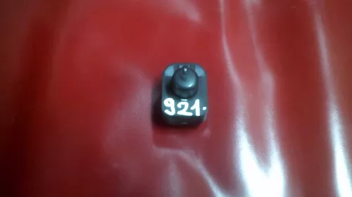 Electrica si electronica auto - Butoane pentru Audi A6C6 , cod 8E0959563