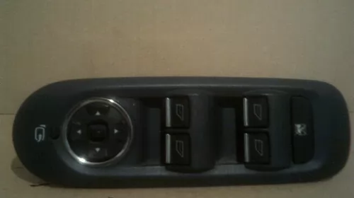 Butoane - Butoane pentru Ford Mondeo 4, cod 7S7T-14A132-BC