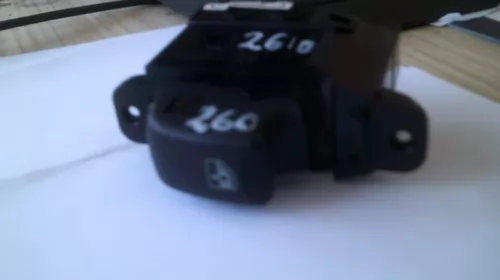 Electrica si electronica auto - Butoane pentru Hyundai Santa fe 1 cod 621W02280