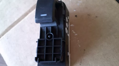 Electrica si electronica auto - Butoane pentru Mazda 3 BL, cod BCD166380A