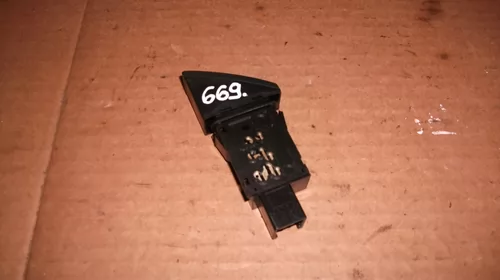 Butoane pentru Mazda 6 GH, cod GS1D664H0A [1]