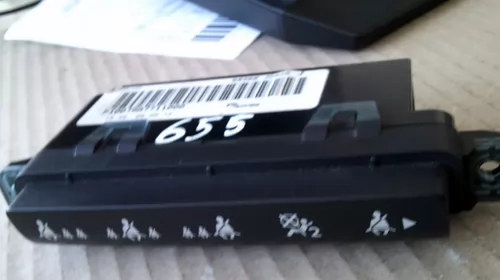 Electrica si electronica auto - Butoane pentru Nissan Qashqai J10, cod 68260JD92A