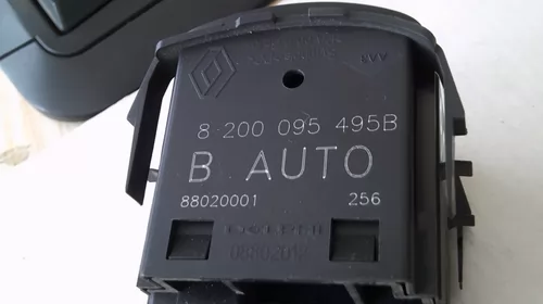 Butoane pentru Renault Clio 3, cod 8200095495 [1]