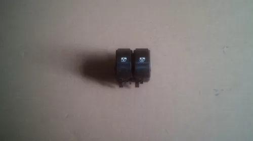 Butoane pentru Renault Megane 2, cod 156018090B [1]